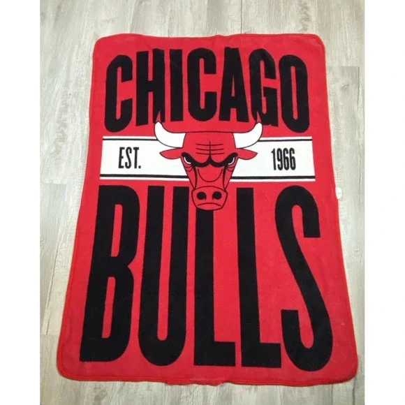Northwest NBA Chicago Bulls Singular Silk Touch Throw Blanket, 42x57‎