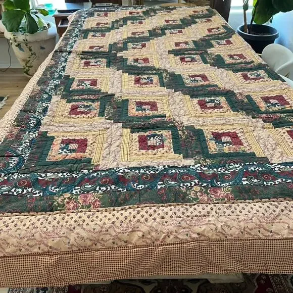 Vintage Pem-America Muted Quilt 90