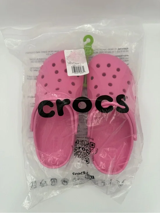 CROCS Kids Classic Clogs in Hot Pink