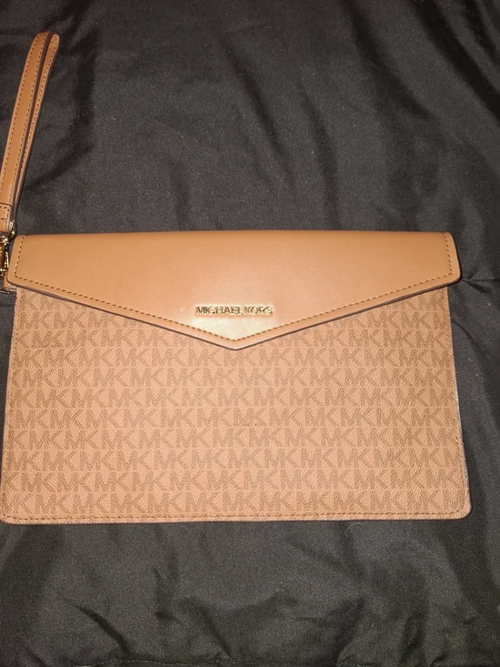 Michael Kors Tan/Brown Signature Envelope Wristlet