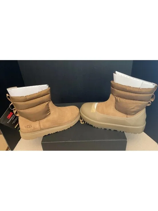 NEW! MENS UGG CLASSIC MINI MOD INSULATED BOOTS W/ SILICONE GUARD GALOSH. SIZE 11
