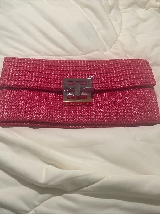Woven Pink Clutch with Silver Turn-Lock nwot