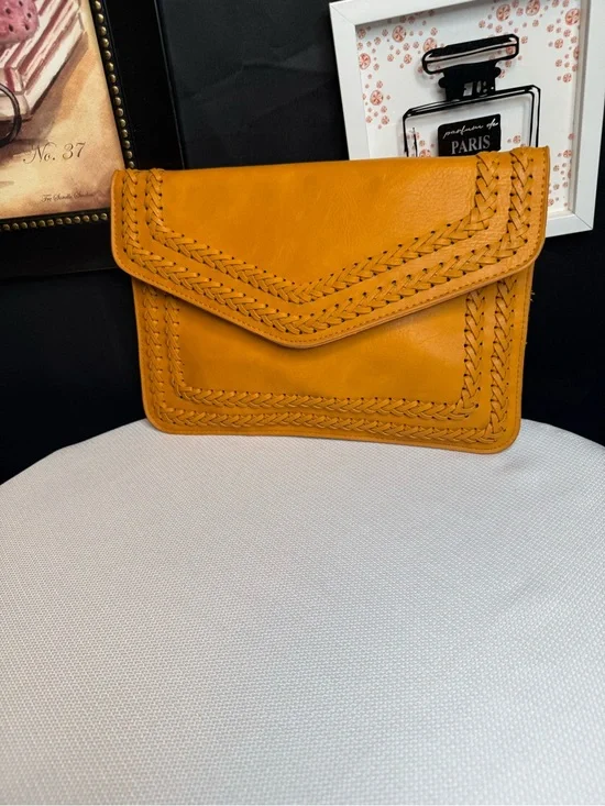 Stylish Mustard Yellow Women's Envelope Clutch