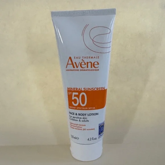 AVENE Mineral Sunscreen Broad Spectrum SPF 50 Face Body Lotion 4.2oz Sealed $38
