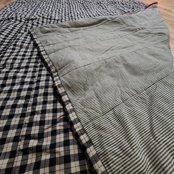 Reversible Navy Buffalo Check Pinstripe Quilted Blanket comforter 92x64