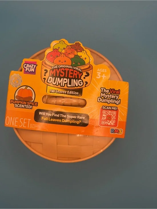 Mystery Dumpling - Fall Leaves Edition (Orange)