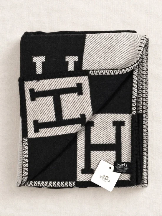 Pre Owned - Hermés Avalon H Blanket Black + Gray
