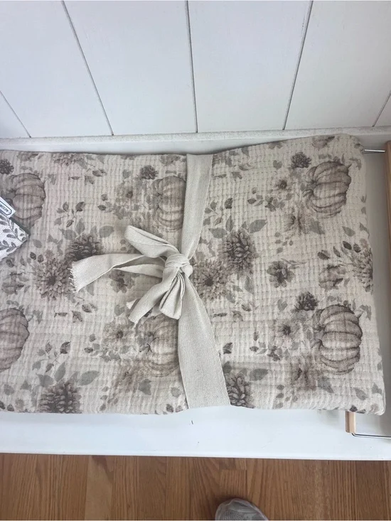 Autumn Pumpkin Print Decorative Throw