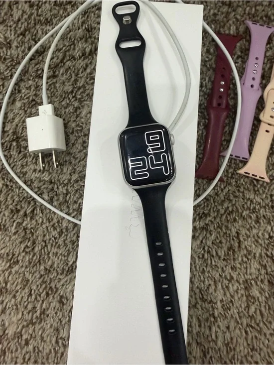 Apple iWatch Series 4, 40 mm Black with Additional Colored Bands