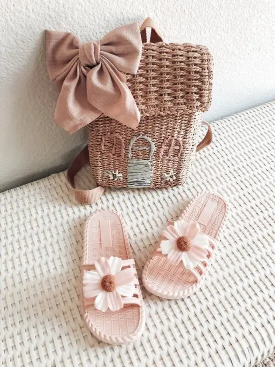 New Darling Daisy Blush Summery Flat Sandal Flip Flops 9/10