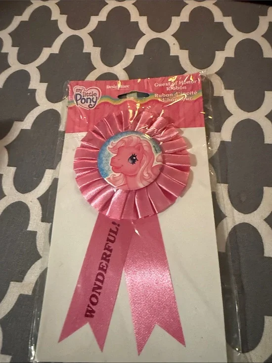 My Little Pony Pink Guest of Honor Ribbon with Pony Center