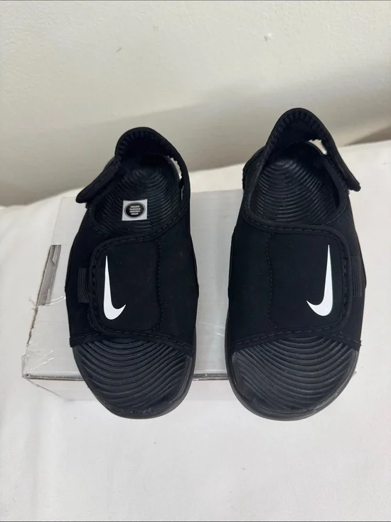 Nike (GS) Sunray Adjust 5 V2 Black Slide Sandals Sz 11C