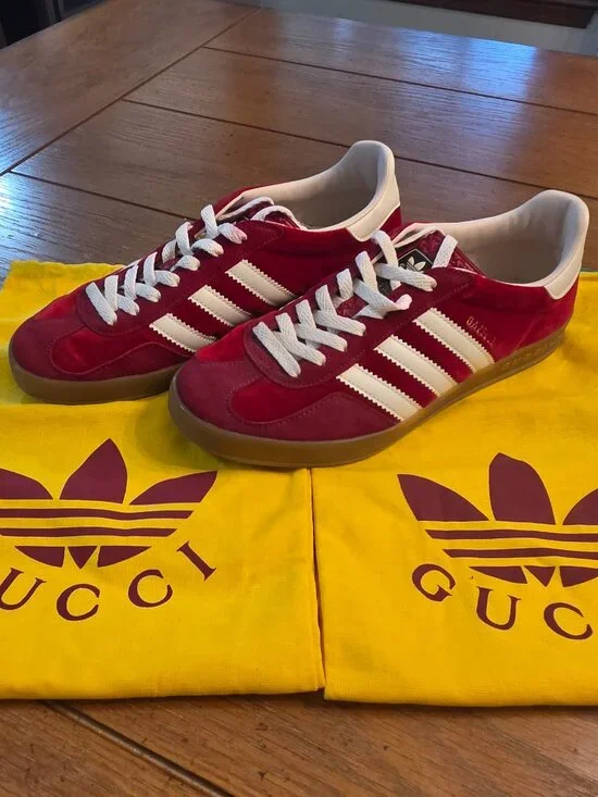 Gucci x Adidas Gazelle Red Velvet Sneakers Women's 8 Low Top