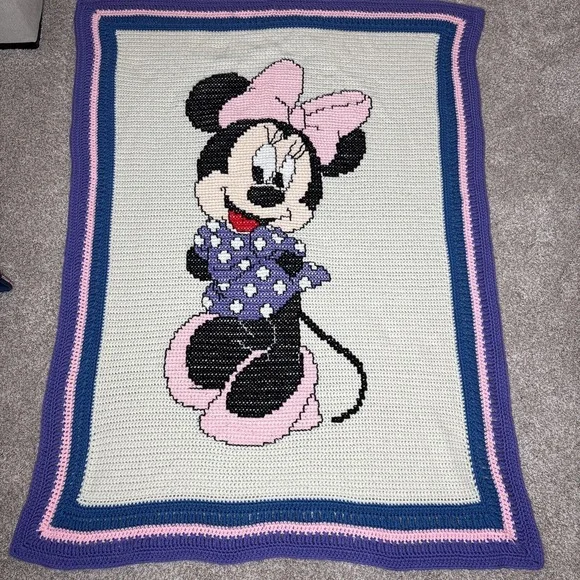 Vtg Handmade Minnie Mouse‎ Afghan Crochet Pink Bow Nursery Crib Blanket 56x40