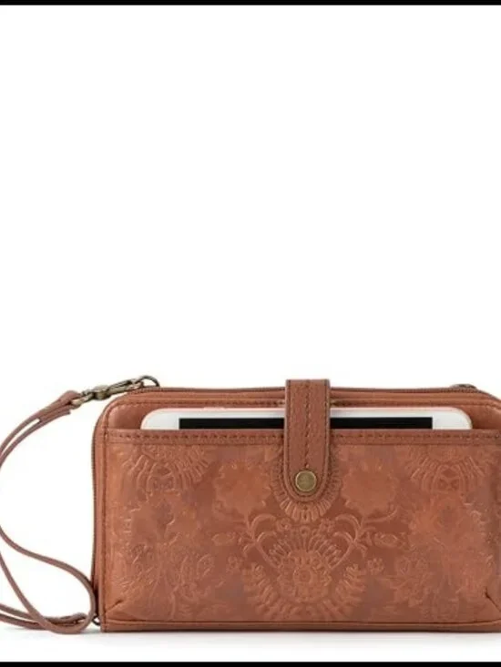 Leather Smartphone Crossbody Wallet Wristlet Convertible