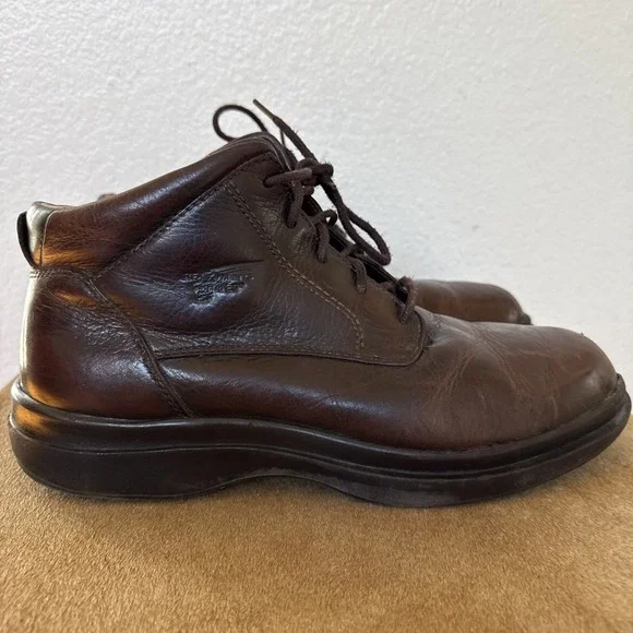 Red Wing 8663 Lace Up Men's 11.5‎ Slip Resistance Work Boots Brown