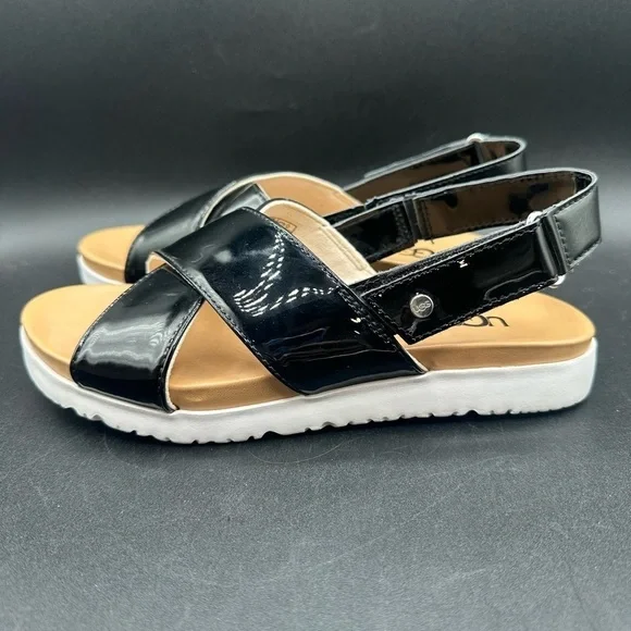 Ugg Kids Klara Black Patent Platform Sandals size 4