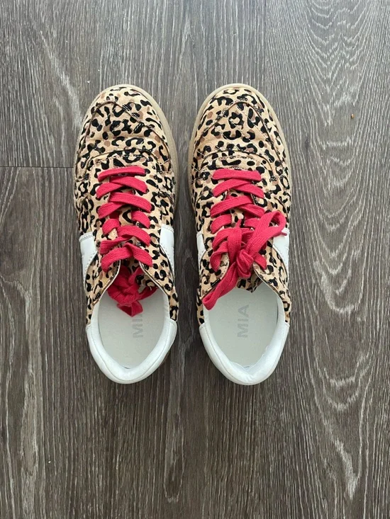 MIA Leopard Print Sneakers with Red Laces and White Trim Women’s Size 9.5