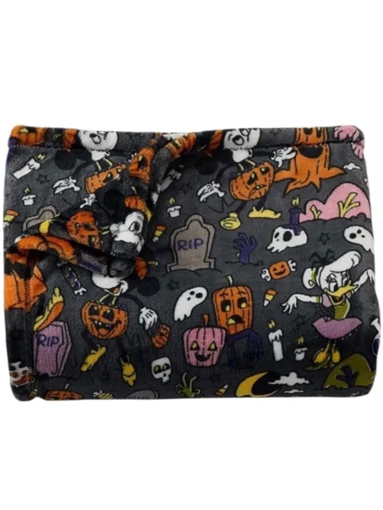 Disney's“Mickey and Friends” Oversized Supersoft Printed Plush Throw Blanket