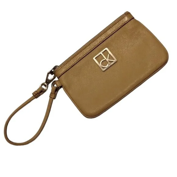 Calvin Klein Pebbled Leather Wristlet Pouch Clutch Wallet Metal CK‎ Logo Tan