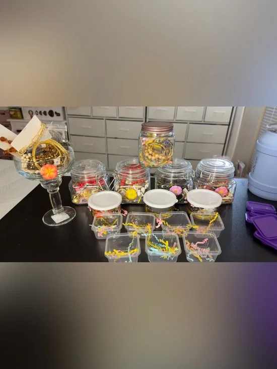 Mystery jars , join live to get