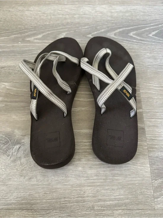 Teva Olowahu Womens Sandals Size 7 Fabric Strappy Flip Flops Brown Mush Foam 684