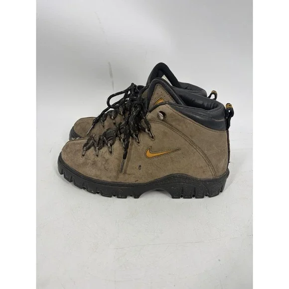 Vintage 90s Nike ACG Gimli Hiking Boot Mens US 7.5 Brown Suede Trail Shoes Rare