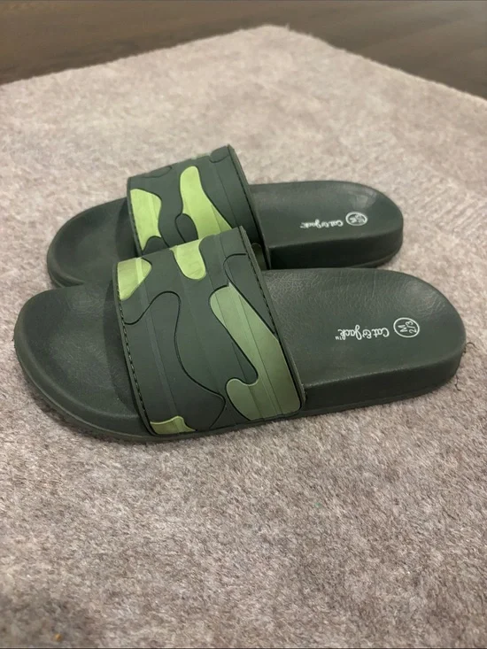 Cat & Jack Green Camo Slide Sandals