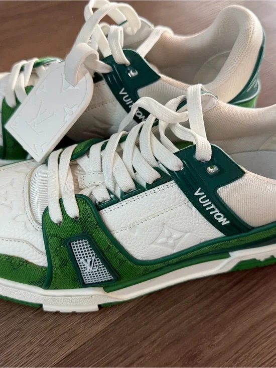 Louis Vuitton LV Trainers Sz 8 (Men’s) 9.5 (Women’s)