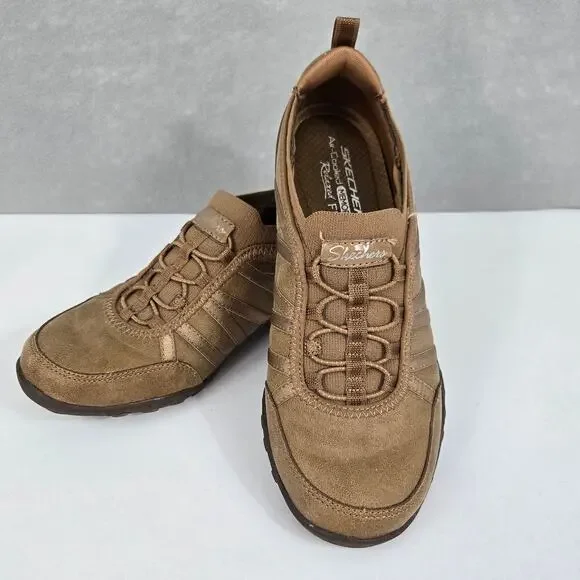 Skechers Breathe-Easy Remember Me Slip-On Taupe Memory Foam Shoes Womens 7