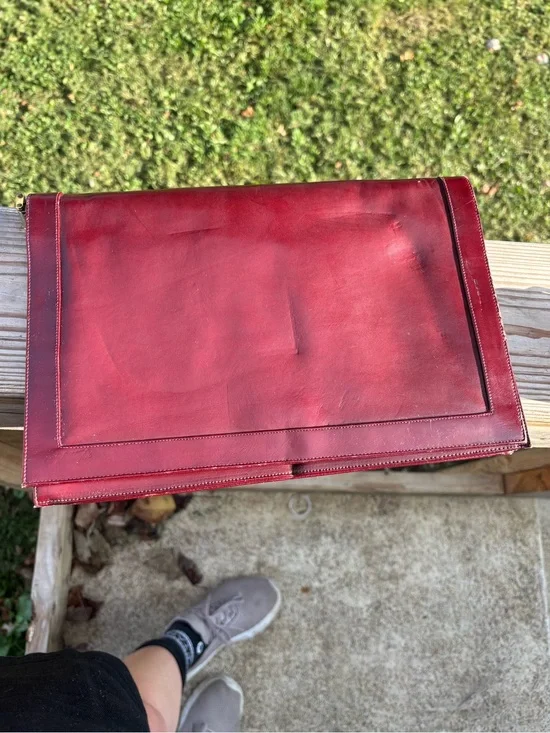 vintage Lou Taylor Italian leather swivel mirror clutch