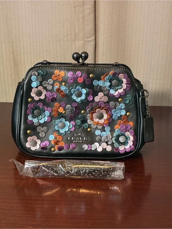 Coach Black Pearl Floral Appliqué Kiss-Lock Hand Bag