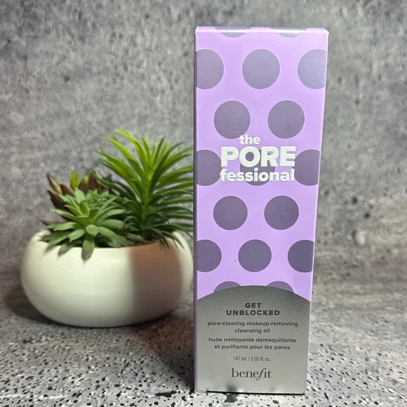 Benefit The POREfessional Get Unblocked Cleansing Oil