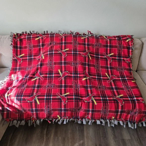 Fleece Knotted Tied Blanket Throw -‎ St Louis Cardinals MLB L63