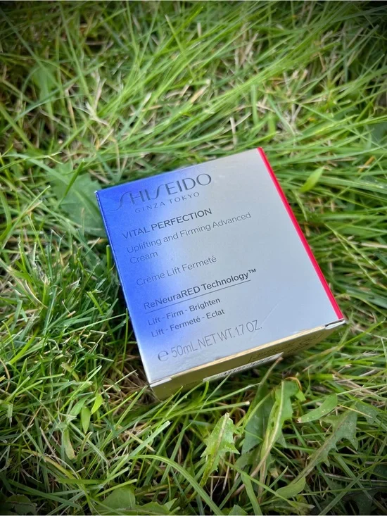 Shiseido Vital Perfection Uplifting & Firming Advanced Cream – 50 mL – New