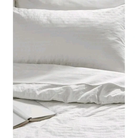 IKEA Ofelia Vass Dobby Woven Solid White 100% Cotton F/Q Duvet Cover & 1 Sham