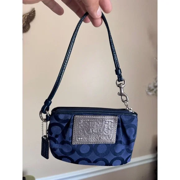 Coach Poppy Navy Blue Signature C Jacquard Wristlet Silver Logo Patch Pouch