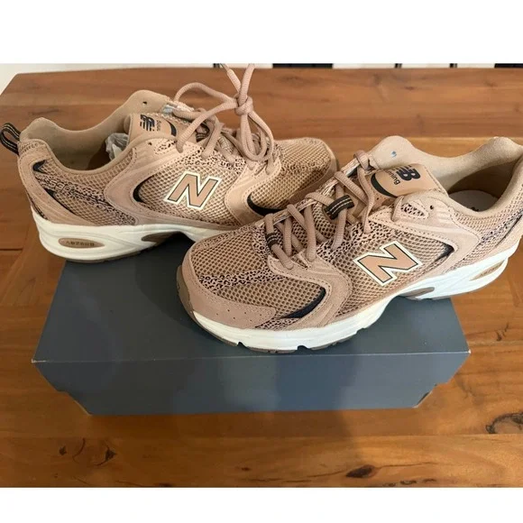 New Balance 530 Running Shoes Brown Leopard Men's 8 / Women's 9.5 NEW