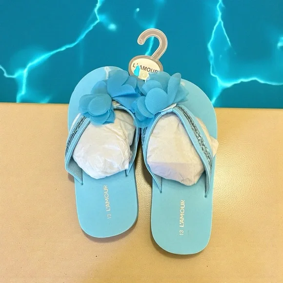 L'Amour Girls Blue Sequined Floral Flip Flop Sandals Size 13 NWT