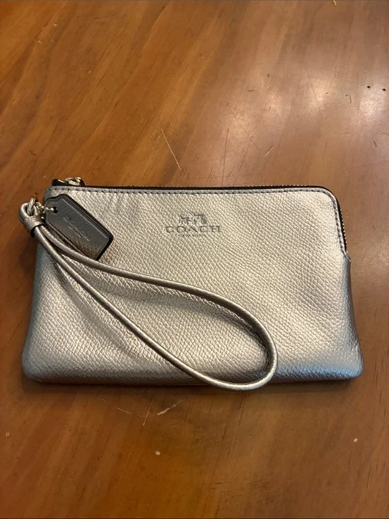 Coach Silver Metallic Pebbled Wristlet Clutch
