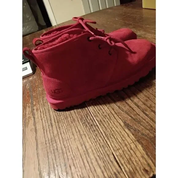 Size 8 UGG Red Neumel Suede Insulated Ankle Boot Bootie