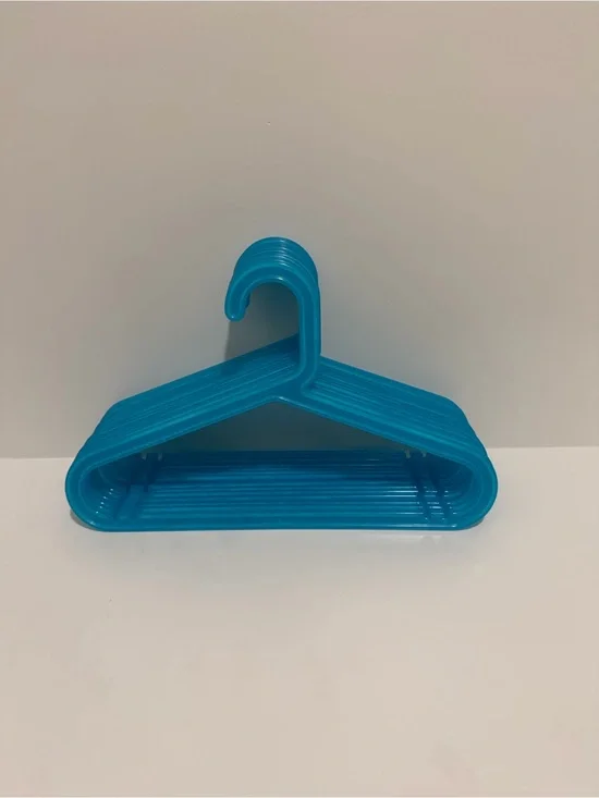 IKEA BAGIS Childrens Clothes Hangers Anna Efverlund Neon blue set of 14