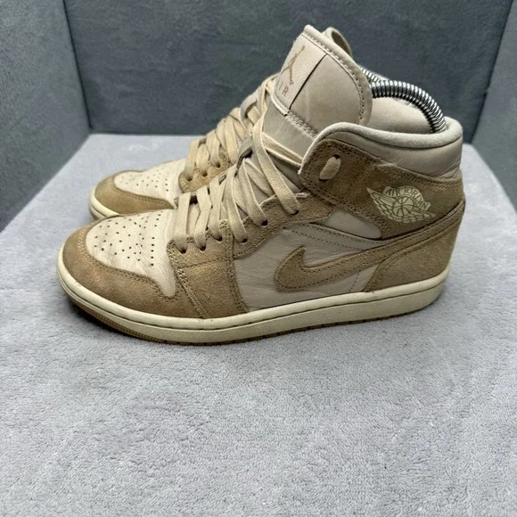 Air Jordan 1 Mid SE Legend Light Brown Women's 7 Suede FJ3448-200