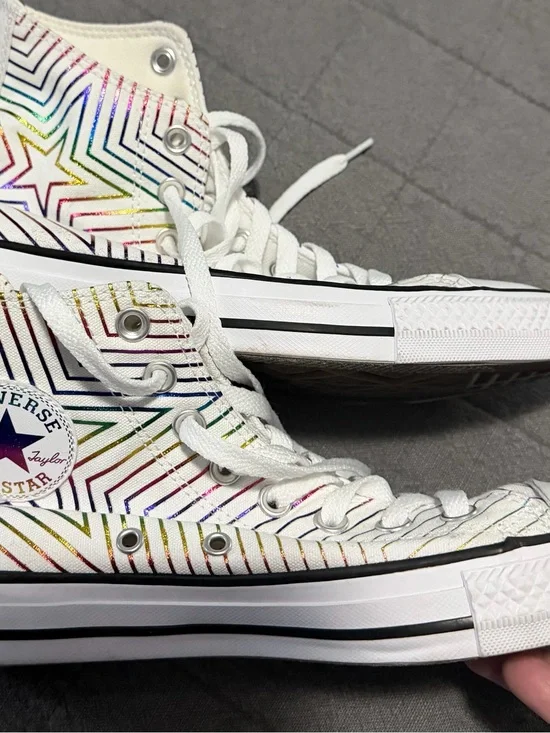 Women’s Converse Chuck Taylor All Star High Metallic Rainbow size 8.5
