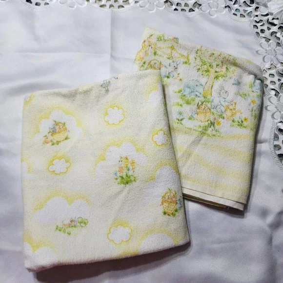 Vintage Dundae Receiving Blanket Pastel‎ Bunny Duck Kitten Bear Flannel Nursery
