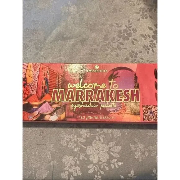 Essence Eyeshadow Pallette