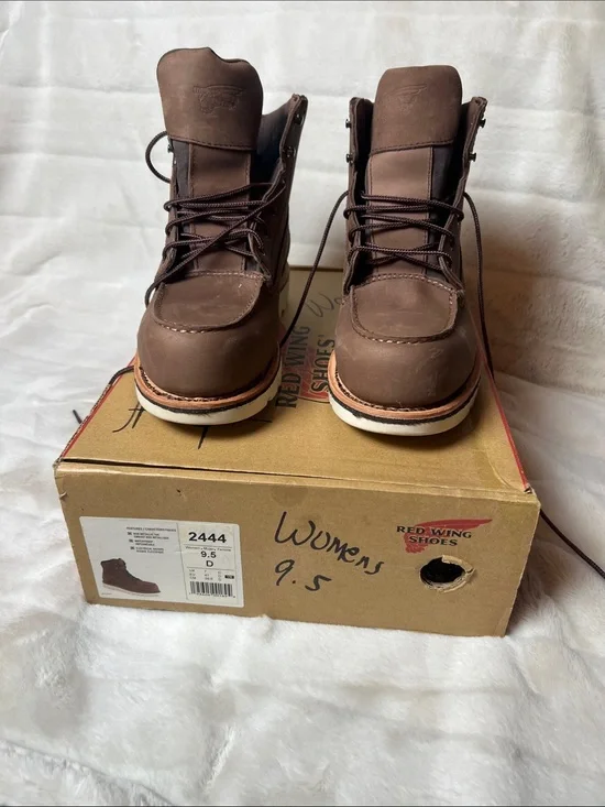 Red Wing Shoes Men's Dark Brown Lace-Up Leather Work Boots