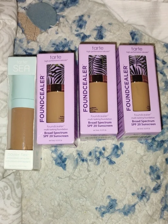 tarte Foundcealer Trio in Light-Medium Sand Tones Plus Tarte SEA Power Flex Tan
