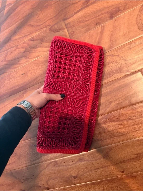 Vintage 1970s Epitome Red Straw Woven Clutch Bag