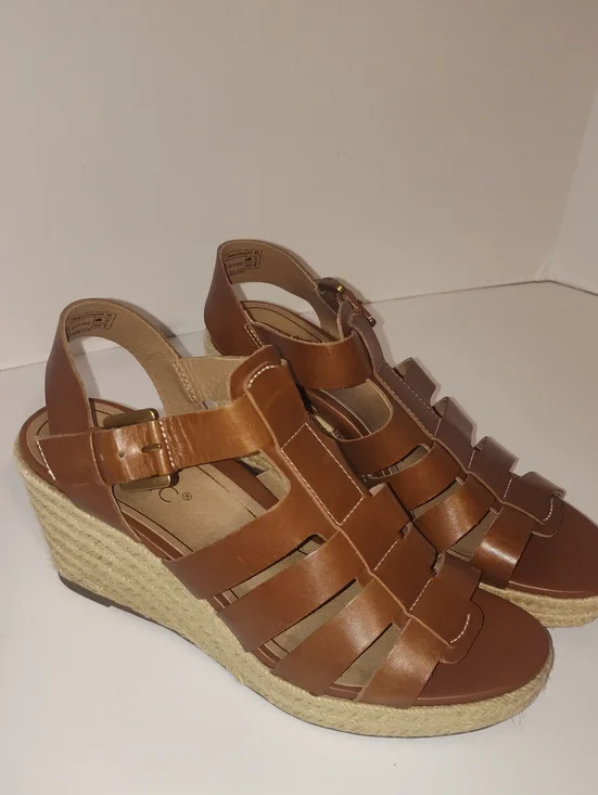 Vionic Tan Brown Wedge Sandals with Espadrille Sole